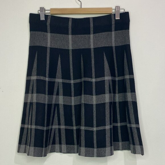 No tag - Knit Skirt, Stretchy, Weighted, Black, Grey, A-Line Skirt - Size M/L - Picture 1 of 5